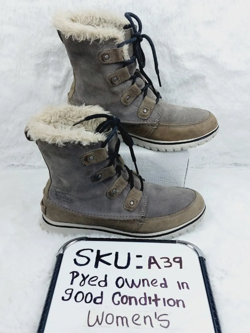 Sorel Women's Gray Taupe Cozy Joan Leather Classic Ankle Winter Boots Size 8.5